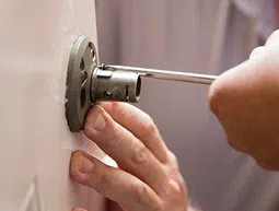 Security Locksmith Services Brick, NJ 732-898-6360 - 18-Emergency-Opening